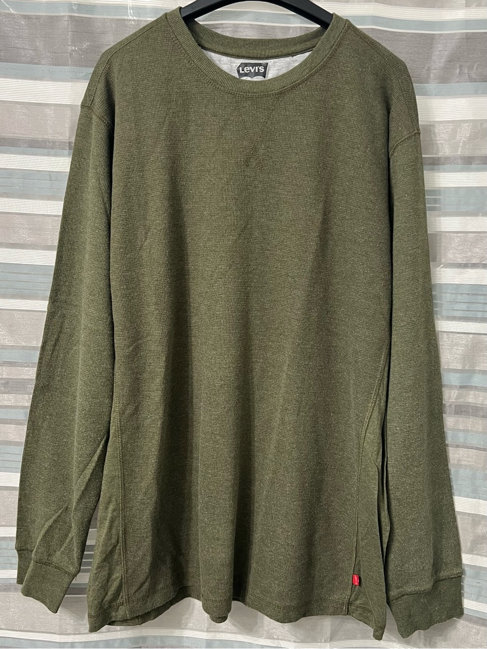 Levi's Men's Long Sleeve Waffle Knit Thermal Shirt in Olive Green